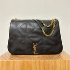 JAMIE 43 GROSS LAMMFELL SCHWARZ