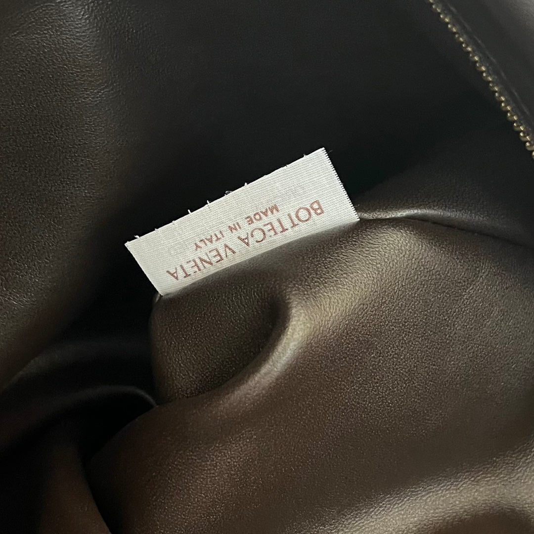 JODIE 48 SCHWARZES KALBSLEDER