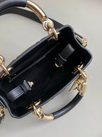 MINI LADY 19 TASCHE AUS SCHWARZEM LAMMLEDER