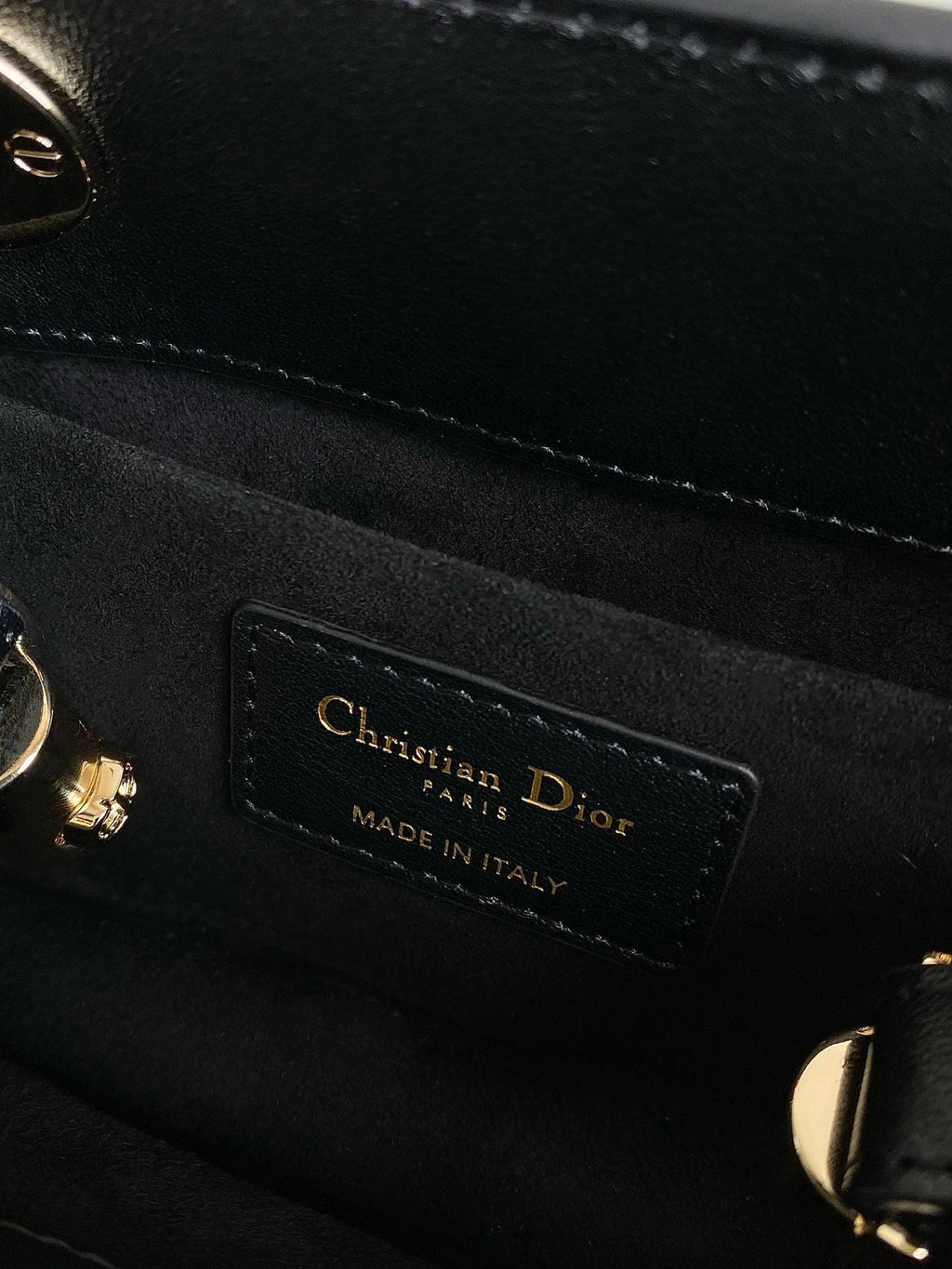 MINI LADY 19 TASCHE AUS SCHWARZEM LAMMLEDER