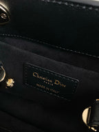 MINI LADY 19 TASCHE AUS SCHWARZEM LAMMLEDER