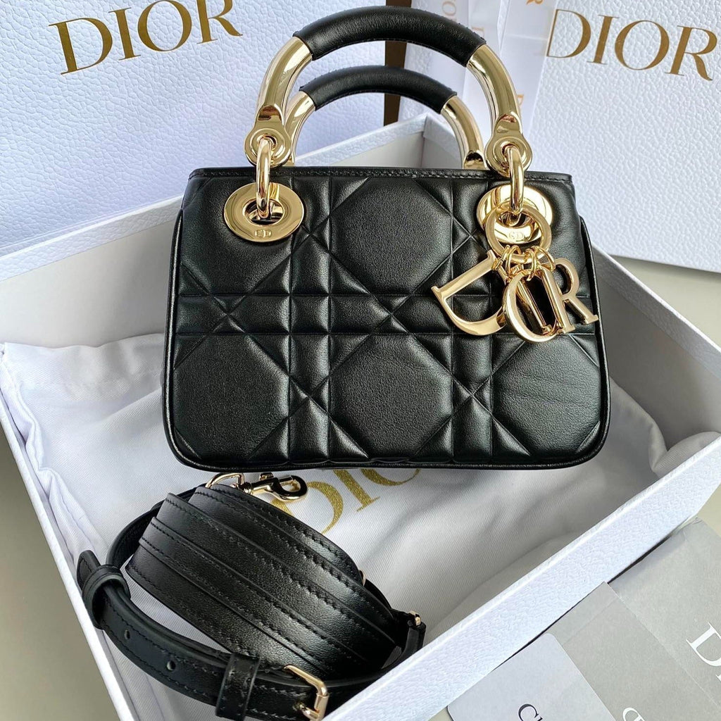 MINI LADY 19 TASCHE AUS SCHWARZEM LAMMLEDER