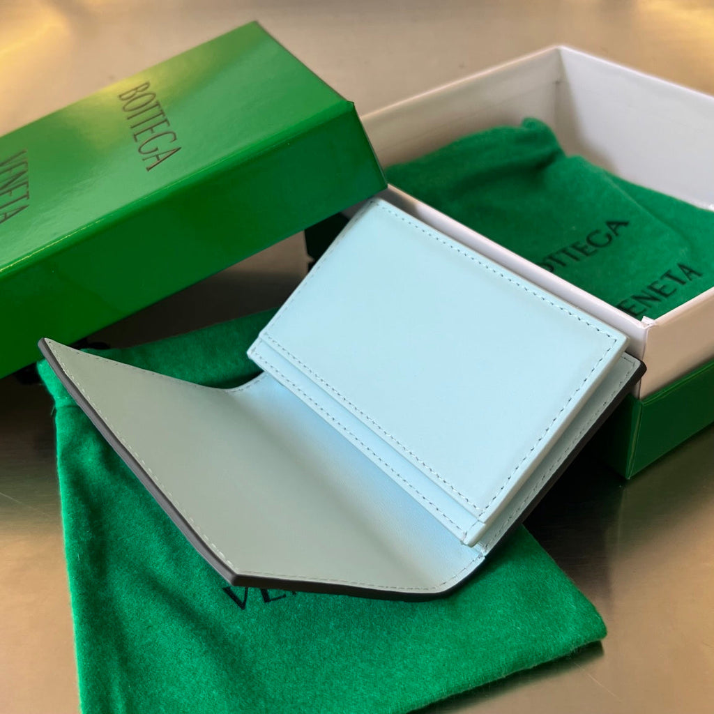 INTRECCIATO BUSINESS 11 SCHWARZES KALBSLEDER-KARTENHÜLLE