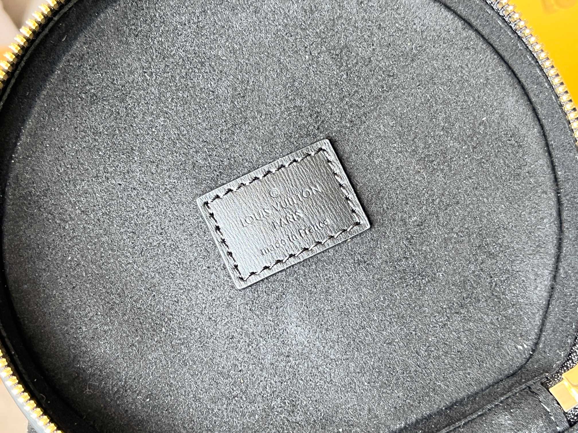 LV 25S PETIT NOE  16 IN BROWN MONOGRAM COATED CANVAS LEATHER TRIM BLACK