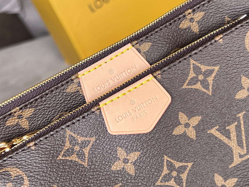 LV 25S MULTI POCHETTE ACCESSOIRES 25 IN BROWN MONOGRAM COATED CANVAS GREEN STRAP