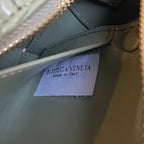 Kleine Brick-Kassette, 23 Zoll, Sumpfgrün, weiches Lammfell