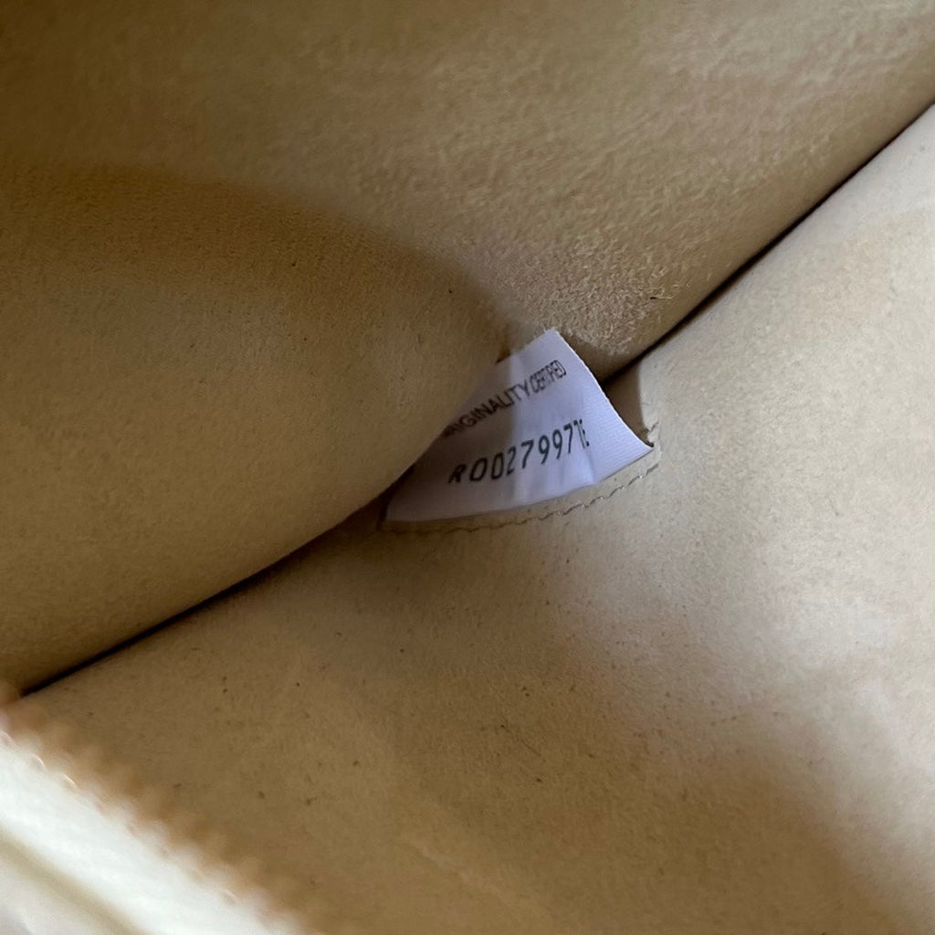 MEDIUM SOLSTICE 44 DUNKLES CREME LAMMFELL