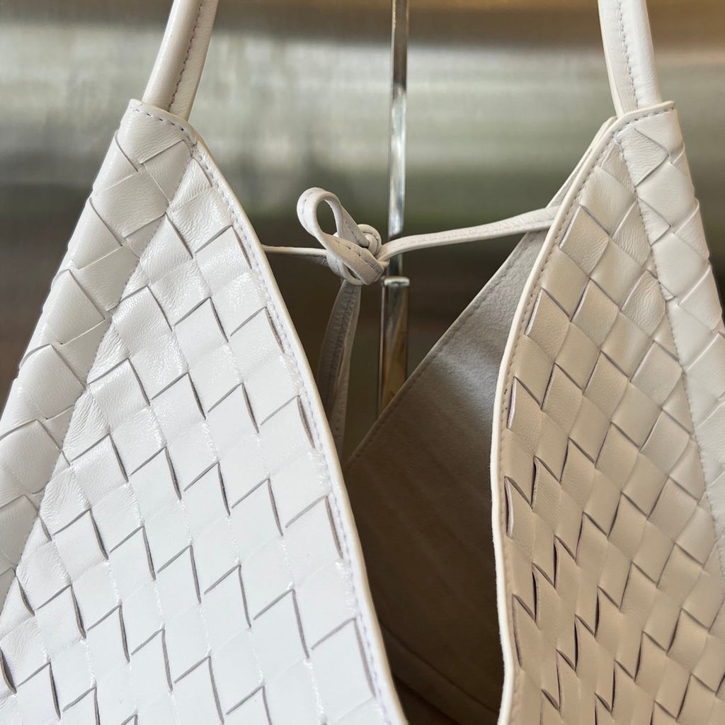 MITTLERE SOLSTICE 44 WEISSES LAMMFELL