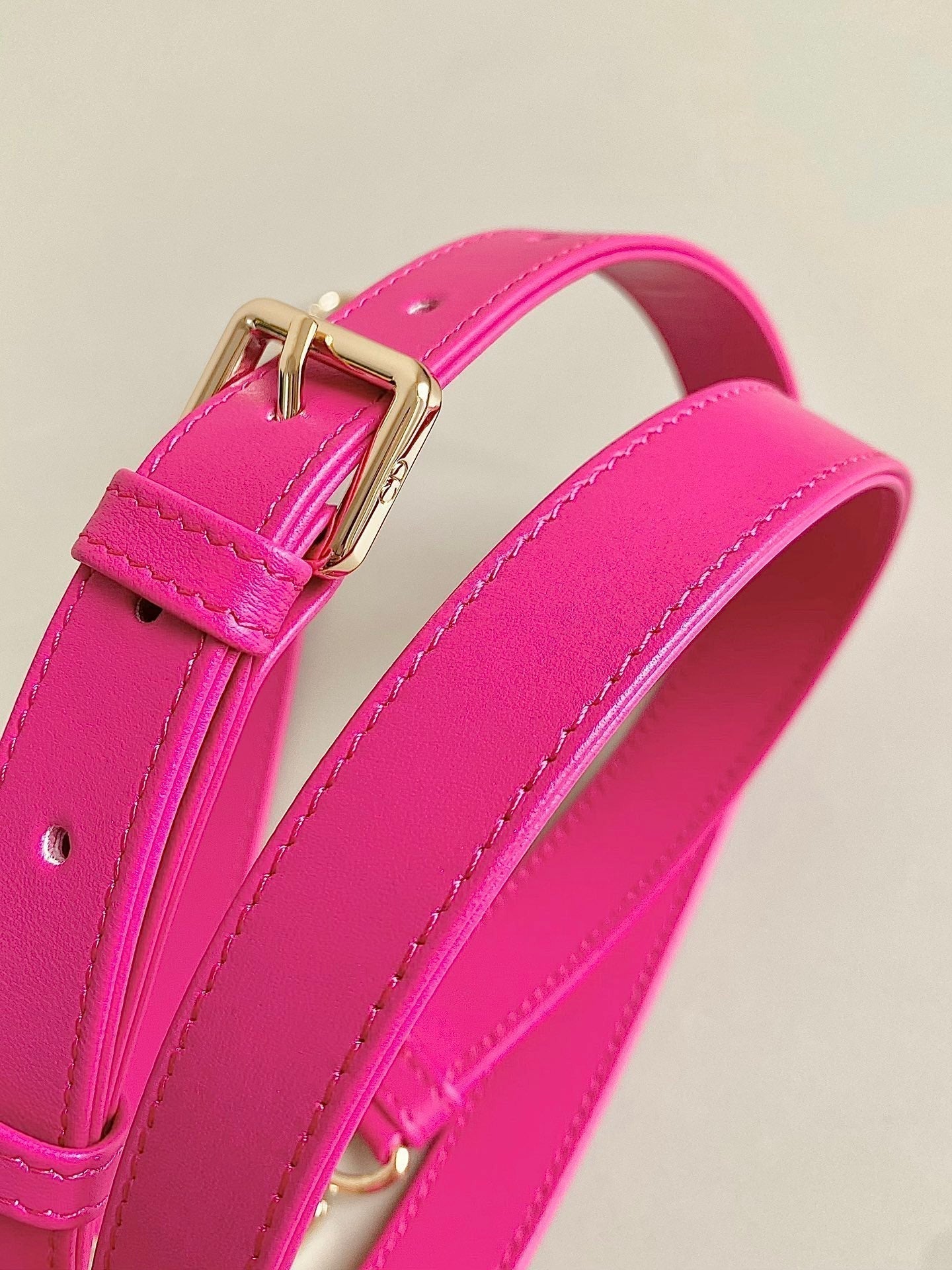 D-JOY TASCHE 22 IN ROSA LAMMLEDER