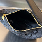 WALLACE 22 TASCHE AUS SCHWARZEM KALBSLEDER