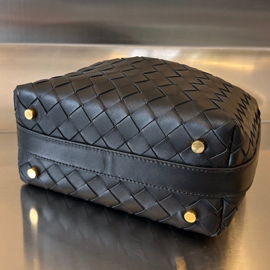 WALLACE 22 TASCHE AUS SCHWARZEM KALBSLEDER