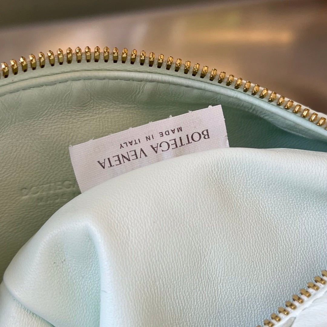 WALLACE 22 Tasche aus weißem Kalbsleder