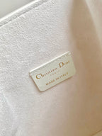 SMALL C'EST 18 IN WEISSEM CD-GEPRÄGTEM KALBSLEDER