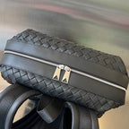 RUCKSACK 42 AUS SCHWARZEM KALBSLEDER