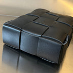 Handytasche 18 Zoll aus schwarzem Lammleder