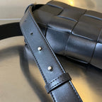 Handytasche 18 Zoll aus schwarzem Lammleder