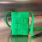 Handytasche 18 Zoll Wellensittich Lammfell