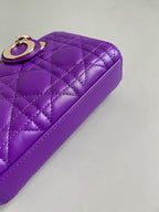 MINI D-JOY TASCHE 17 IN VIOLETT-LILA LAMMLEDER