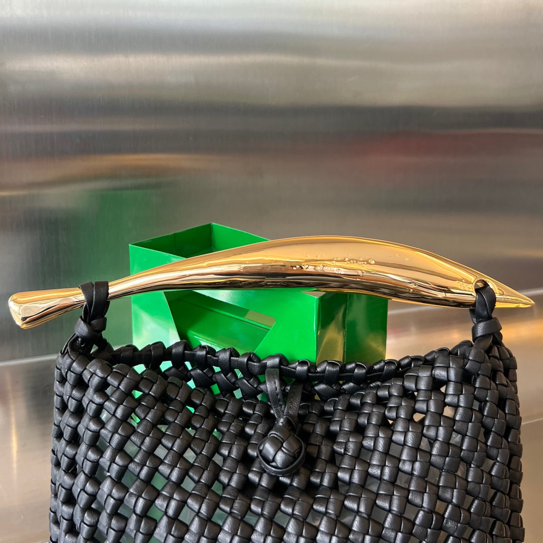 SARDINEN 29 BEUTEL IN SCHWARZEM LAMMHAUT