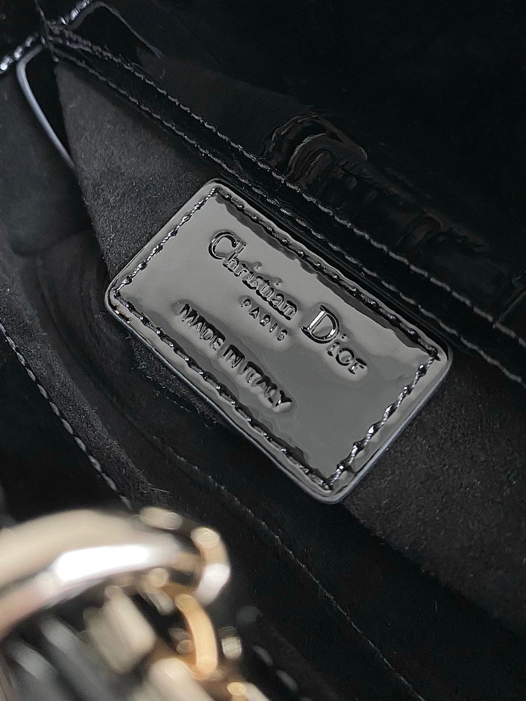 MINI D-JOY TASCHE 17 IN SCHWARZEM LAMMLEDER