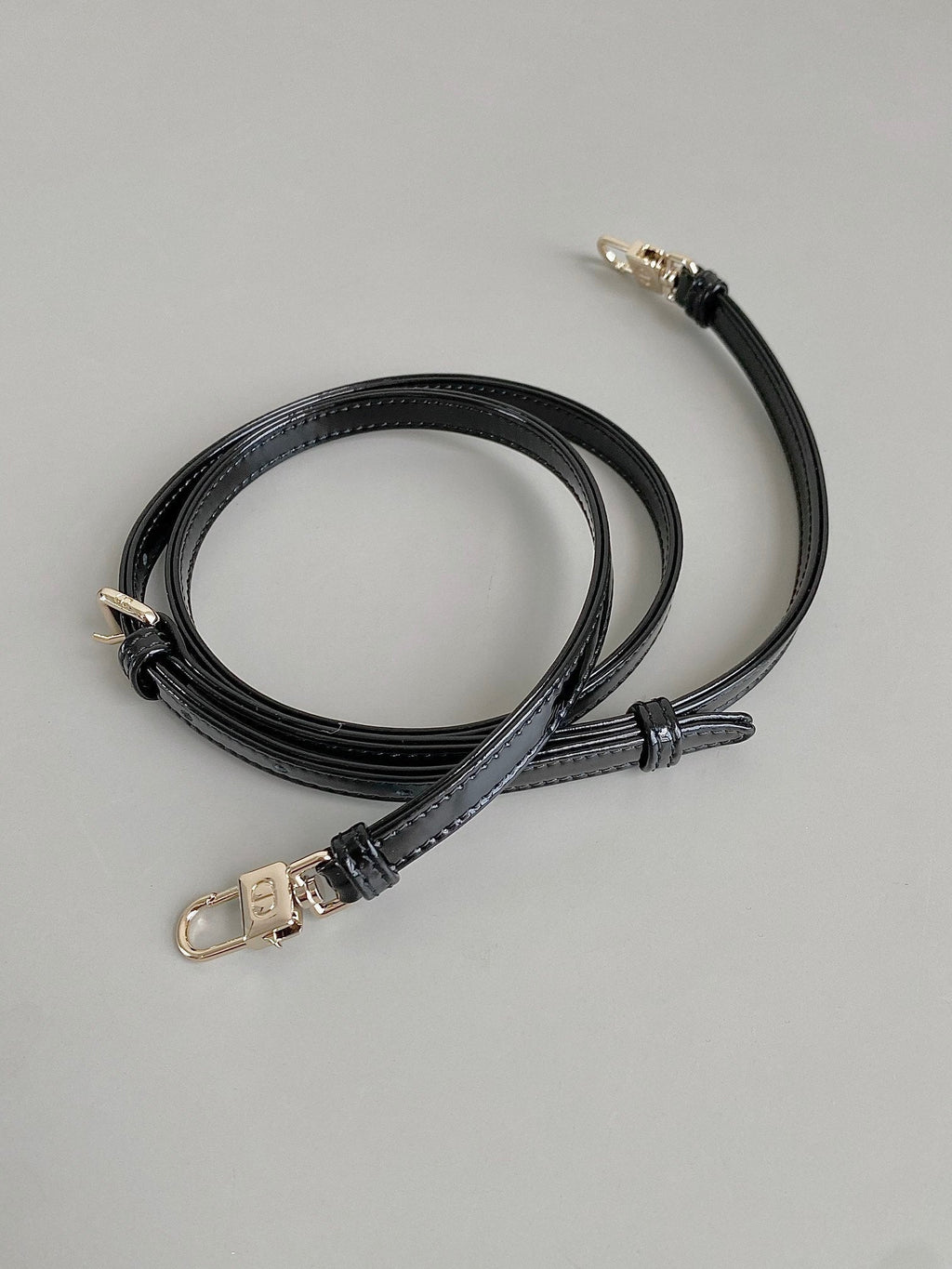 MINI D-JOY TASCHE 17 IN SCHWARZEM LAMMLEDER