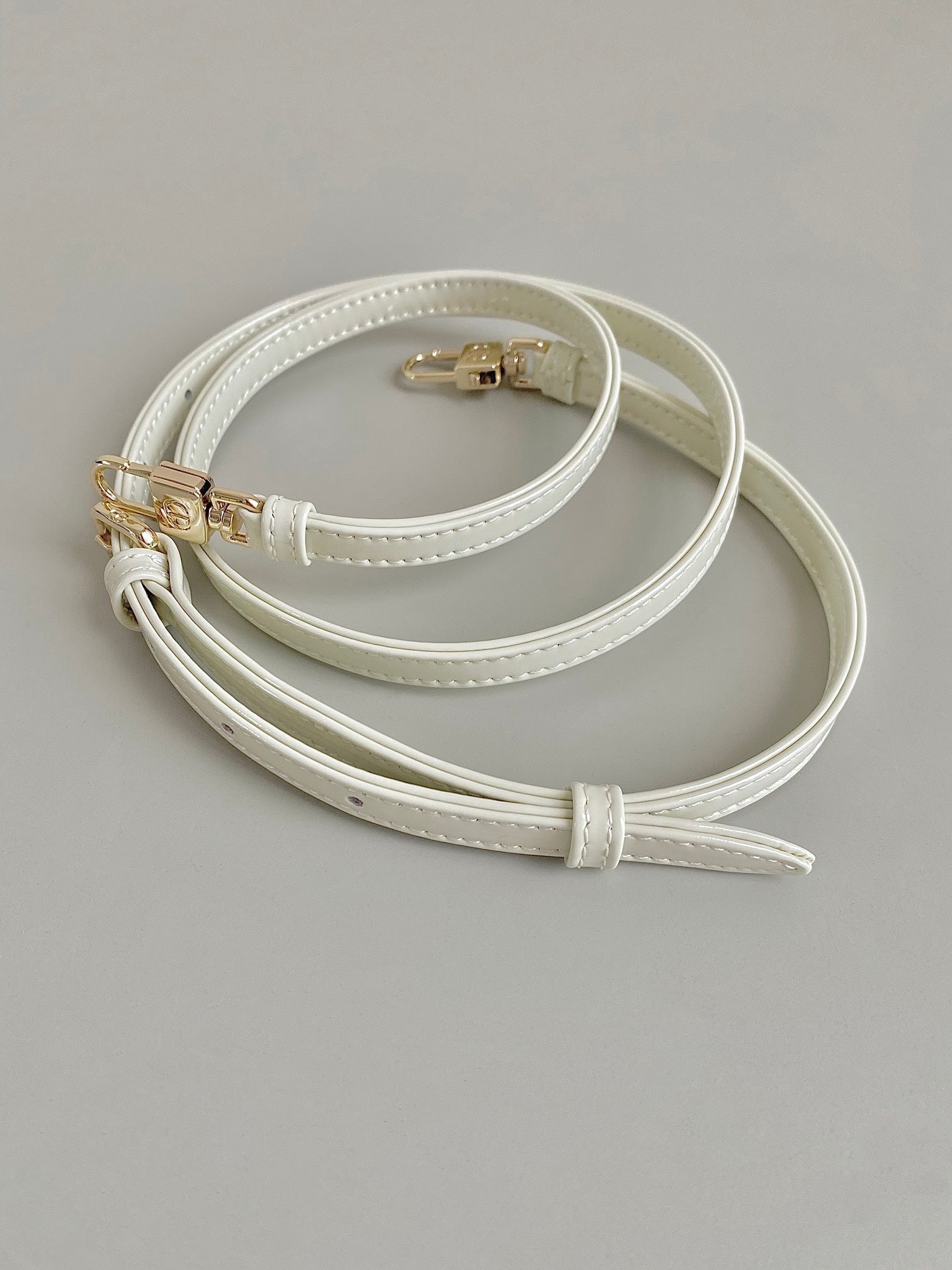 MINI D-JOY TASCHE 17 IN WEISSEM LAMMLEDER