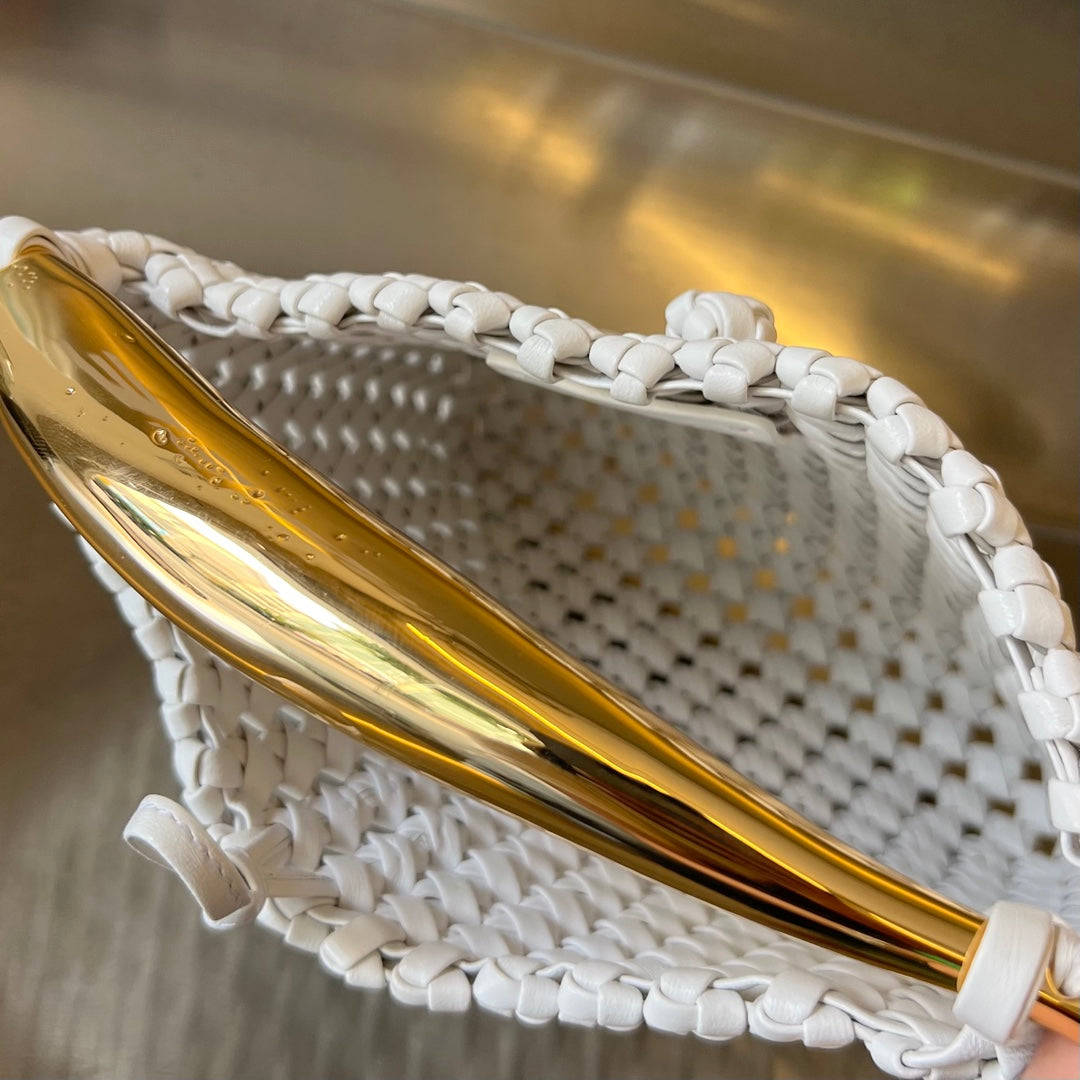 Sardinen, 29 Stück, in weißem Lammfell