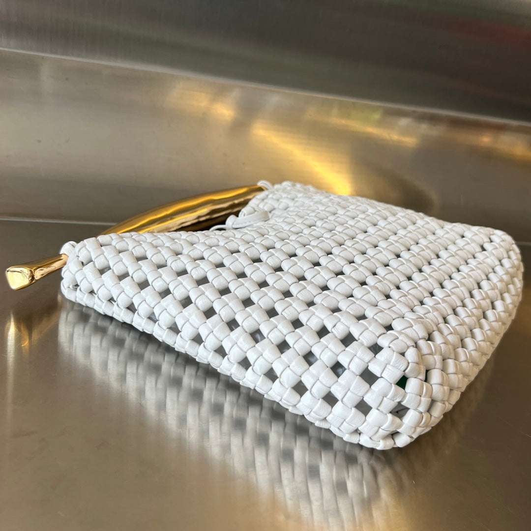 Sardinen, 29 Stück, in weißem Lammfell