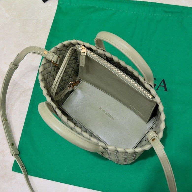 Mini Cabat 20cm Hellgrünes Lammfell Ghw 