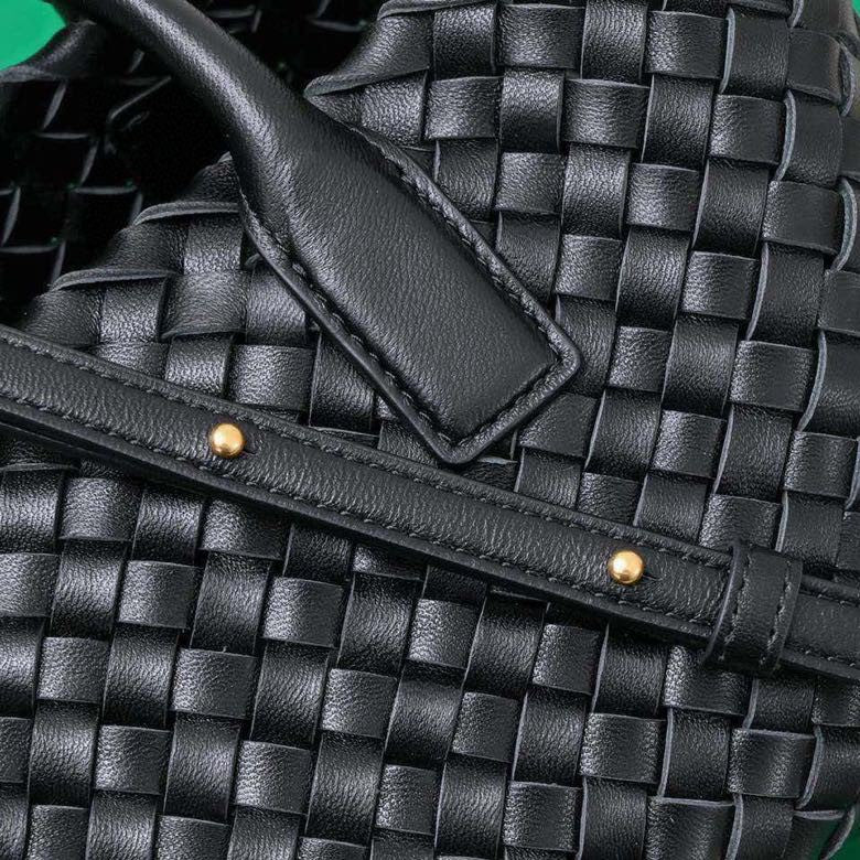 Mini Cabat 20cm Schwarzes Lammfell Ghw 