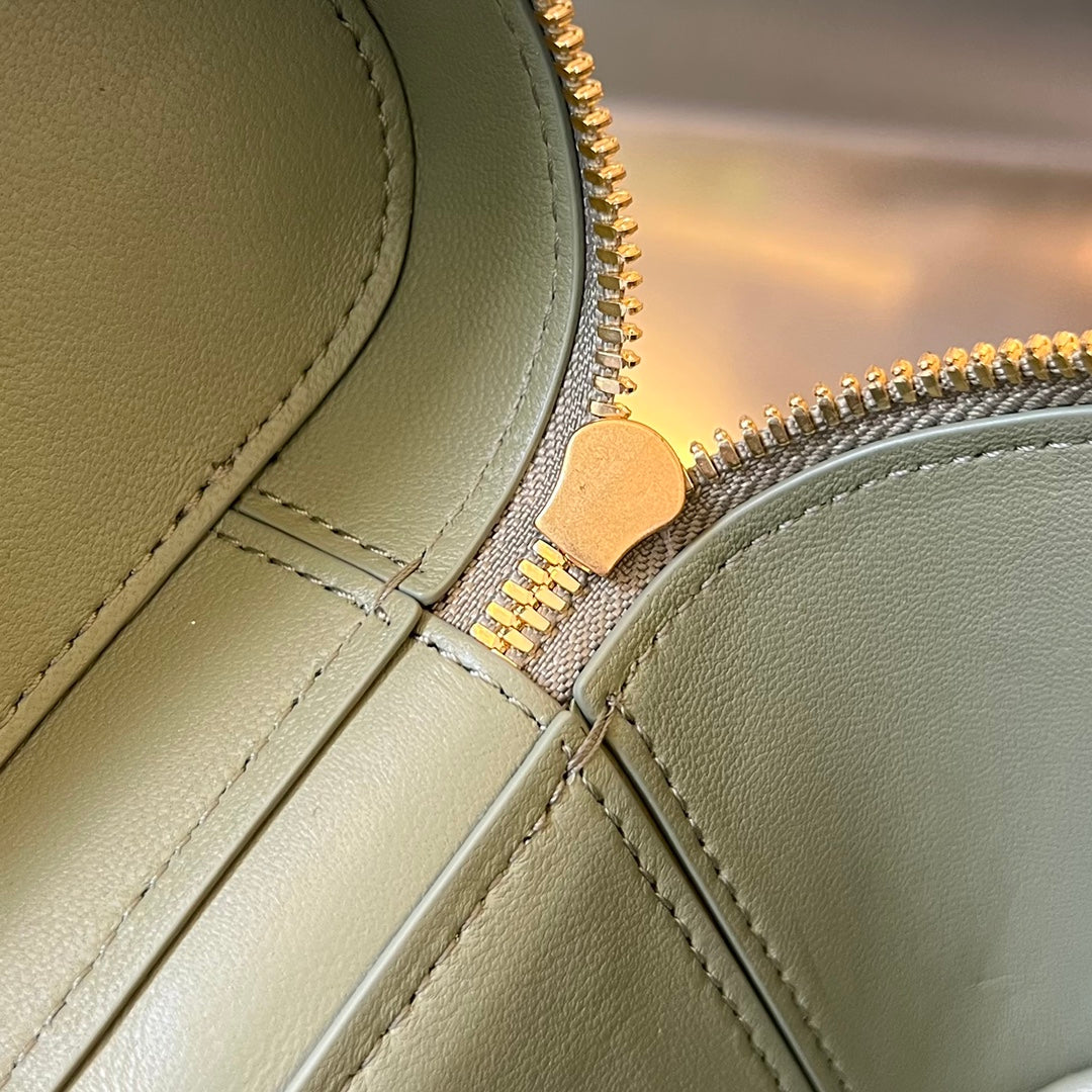 MINI-KOSTÜM 18 ZOLL OLIVGRÜN LAMMLEDER