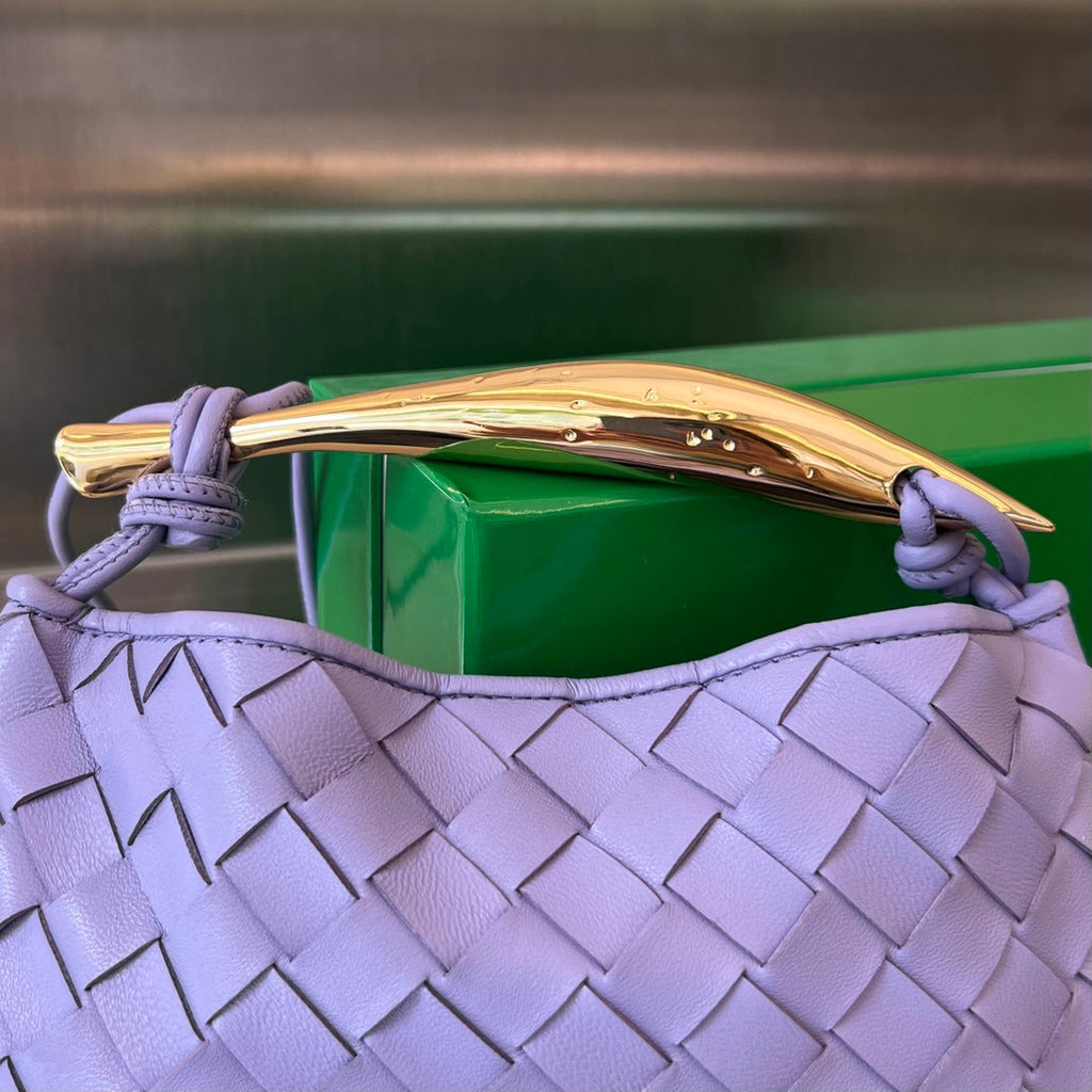 SARDINE 20 MIT KETTE IN ORCHIDEENLILA LAMMHAUT