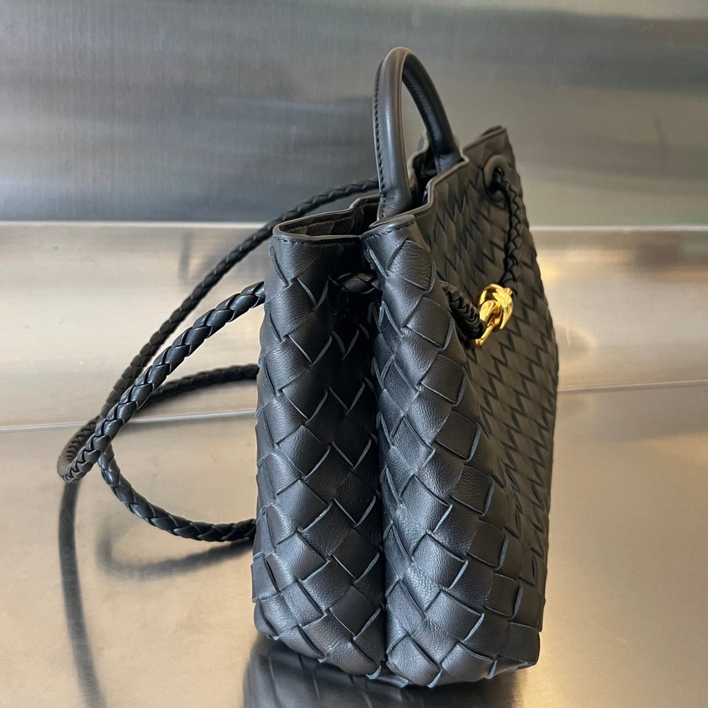 ANDIAMO 29 IN SCHWARZEM LAMMLEDER, KLEINE GRÖSSE