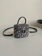 SIGNATURE VANITY 16 IN BLUE OBLIQUE JACQUARD