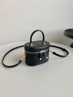 SIGNATURE VANITY 16 IN BLACK LAMBSKIN
