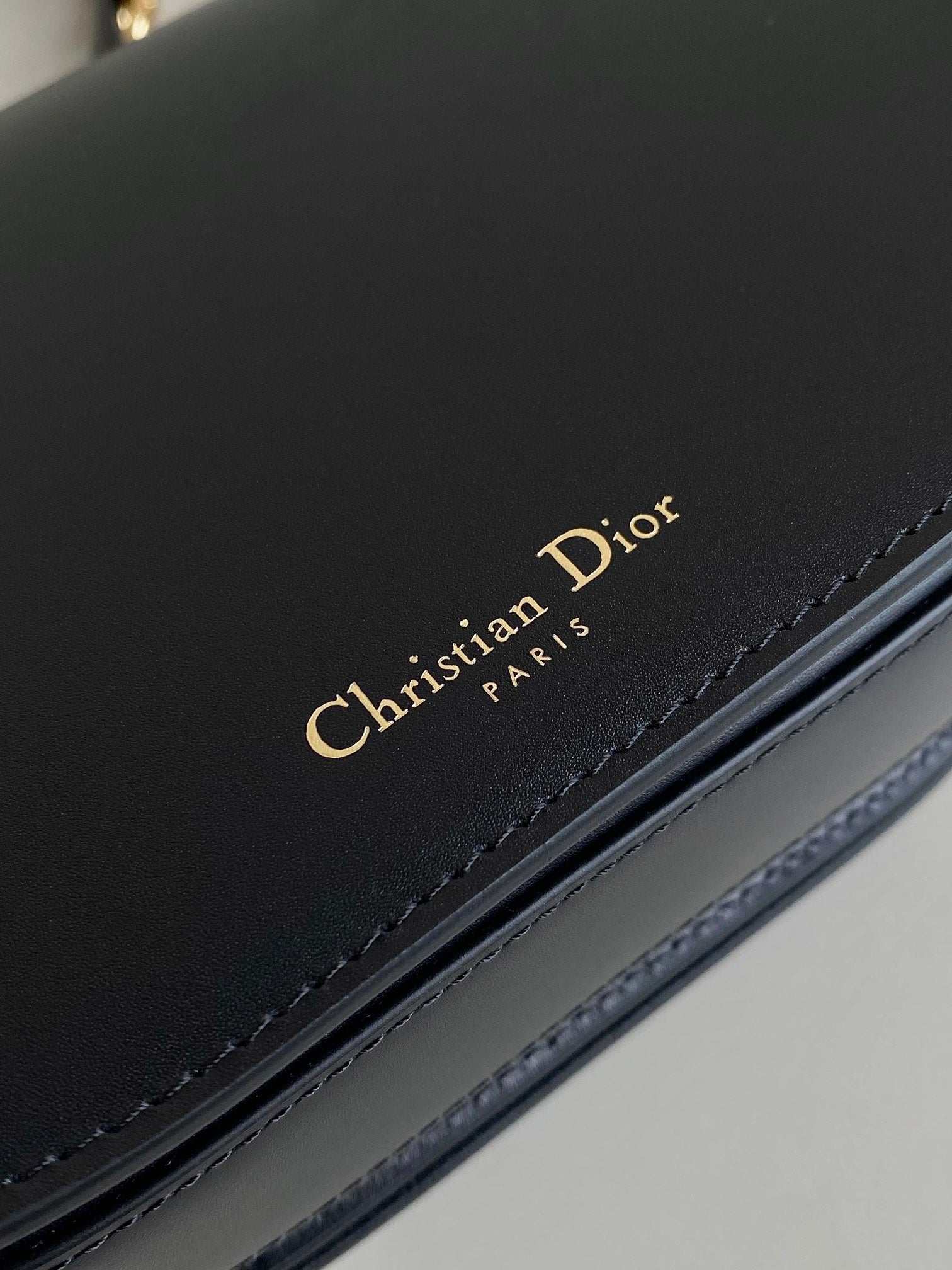 SIGNATURE HOBO 21 TASCHE AUS SCHWARZEM KALBSLEDER