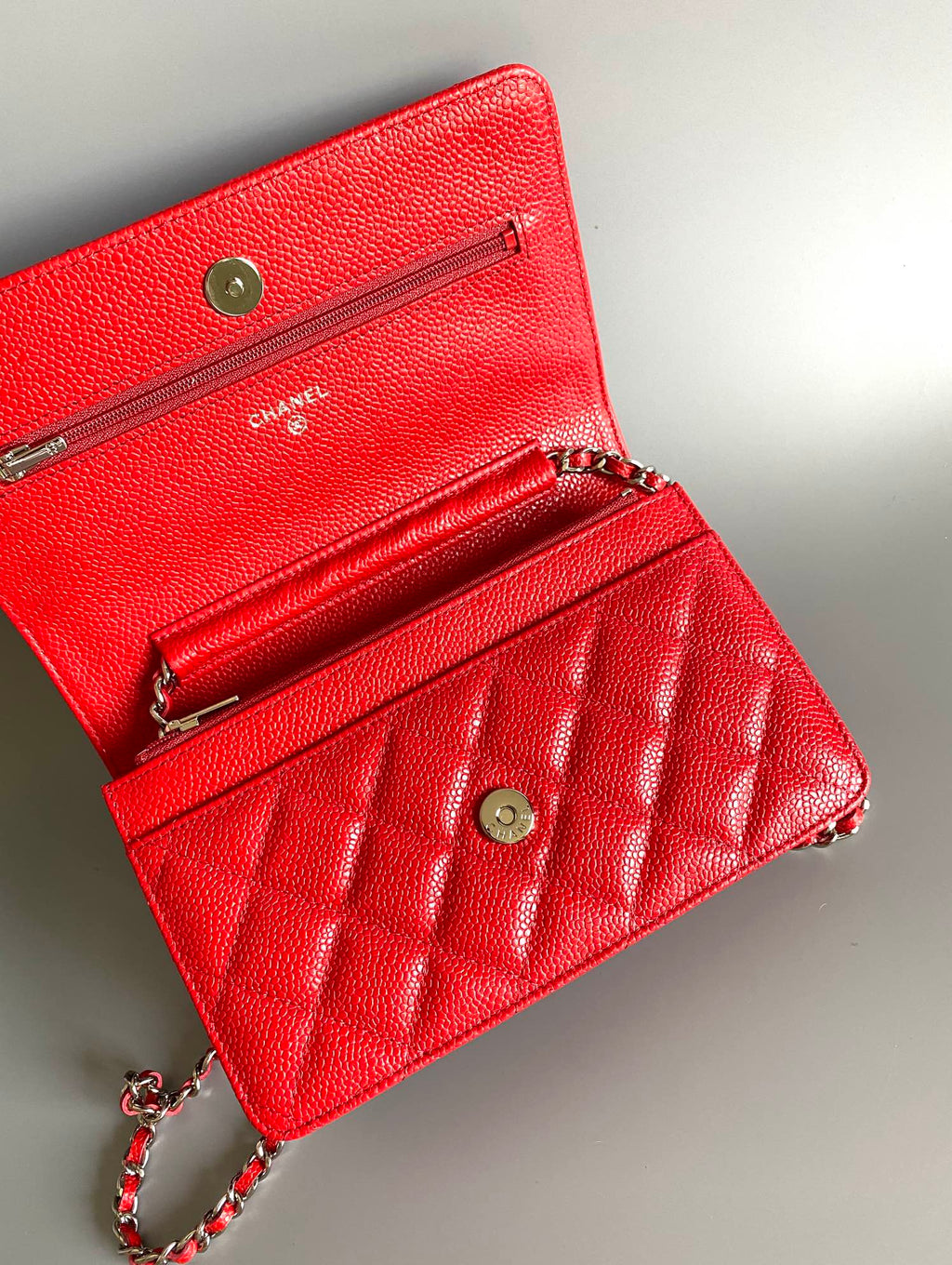 CC WOC 19 RED CAVIAR SILBERBESCHLÄGE