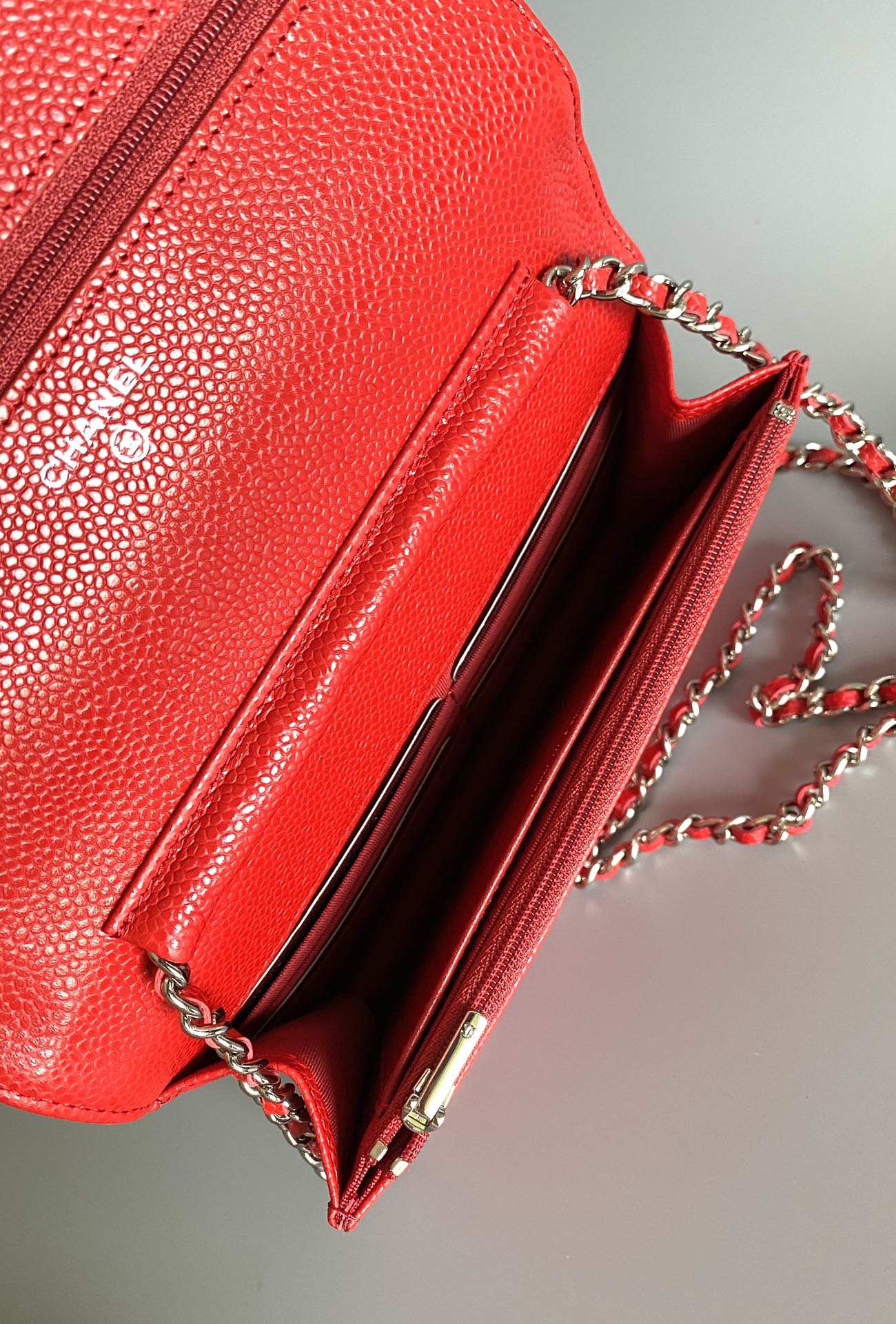 CC WOC 19 RED CAVIAR SILBERBESCHLÄGE