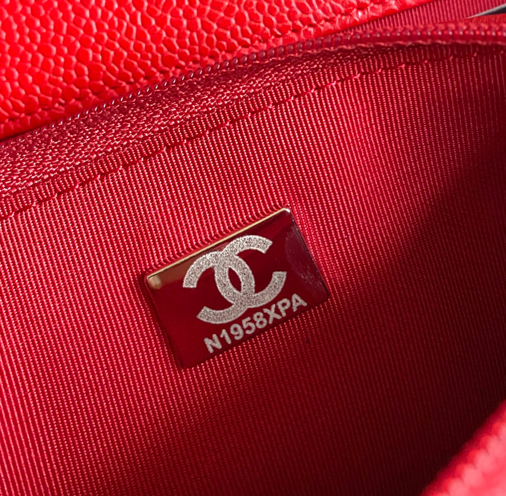 CC WOC 19 RED CAVIAR SILBERBESCHLÄGE