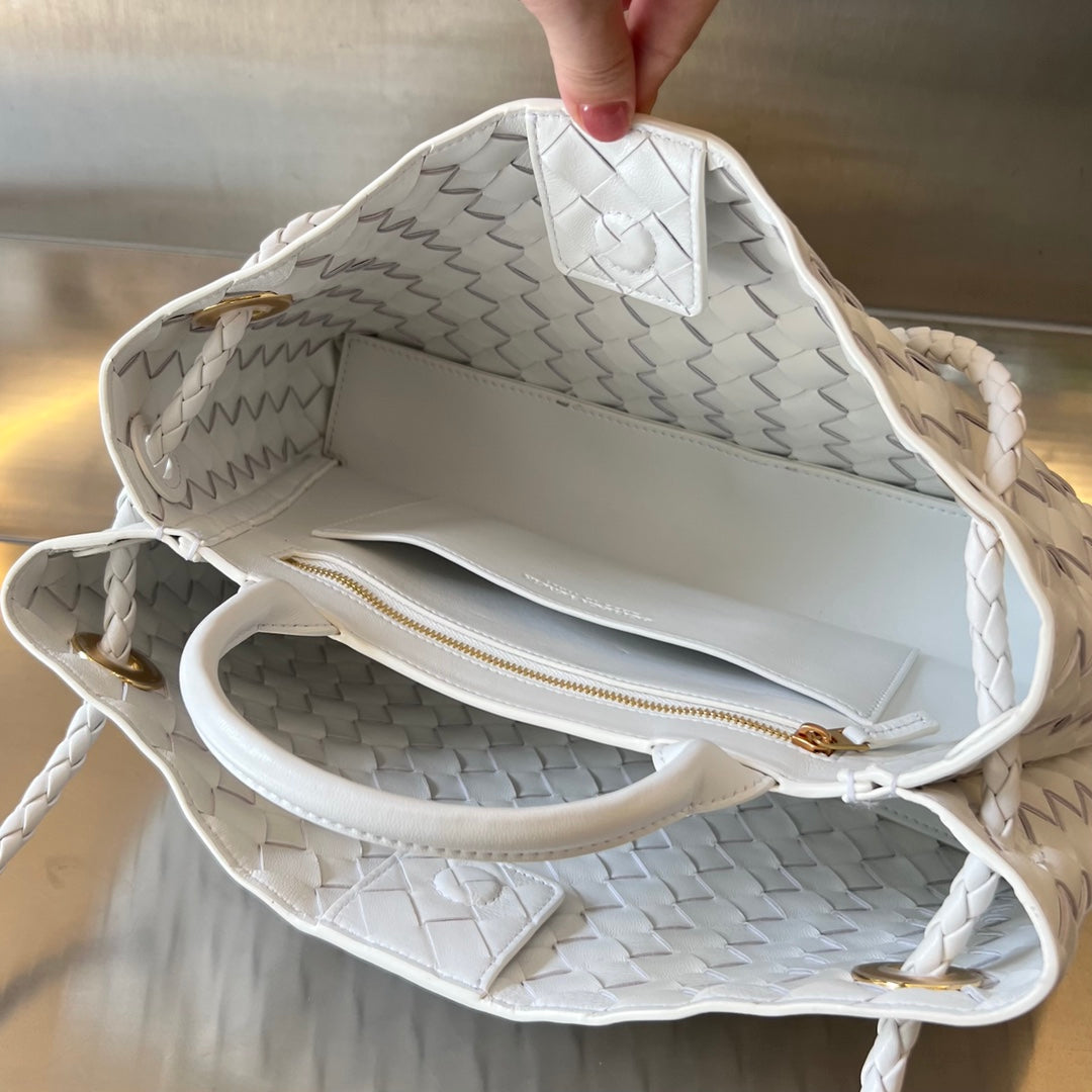 KLEINE ANDIAMO 29 IN WEISSEM LAMMLEDER