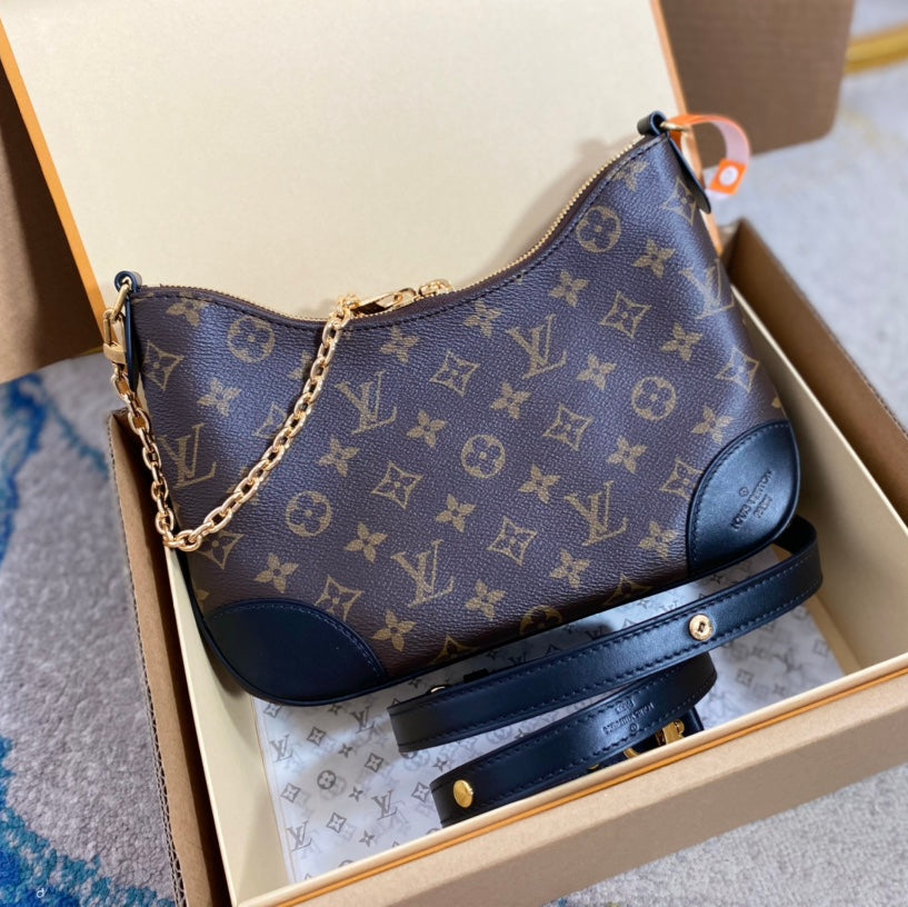 BOULOGNE 29 IN BRAUNEM MONOGRAMM-LEINWAND GOLDENE BESCHLÄGE