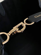 TOUJOURS 28 TASCHE AUS SCHWARZEM LAMMFELL