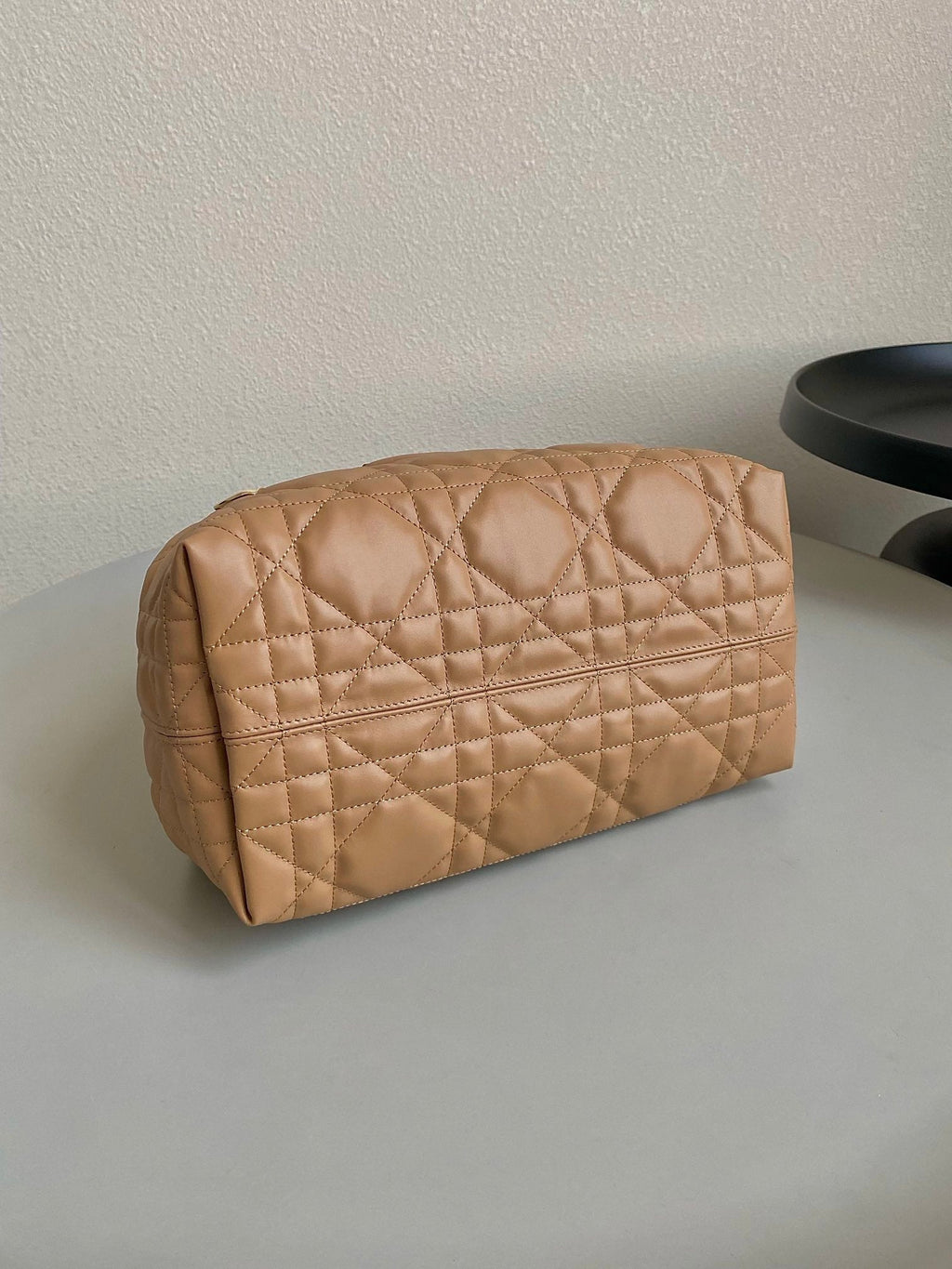 TOUJOURS 28 TASCHE AUS KAMELBIGEM LAMMFELL