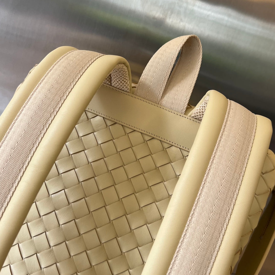 RUCKSACK 42 IN BEIGEM KALBSLEDER