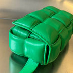 MINI-KASSETTE 18 ZOLL HELLGRÜNES LAMMLEDER