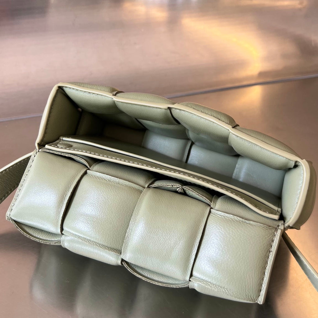 MINI-KASSETTE 18 ZOLL WEISS CREME LAMMLEDER