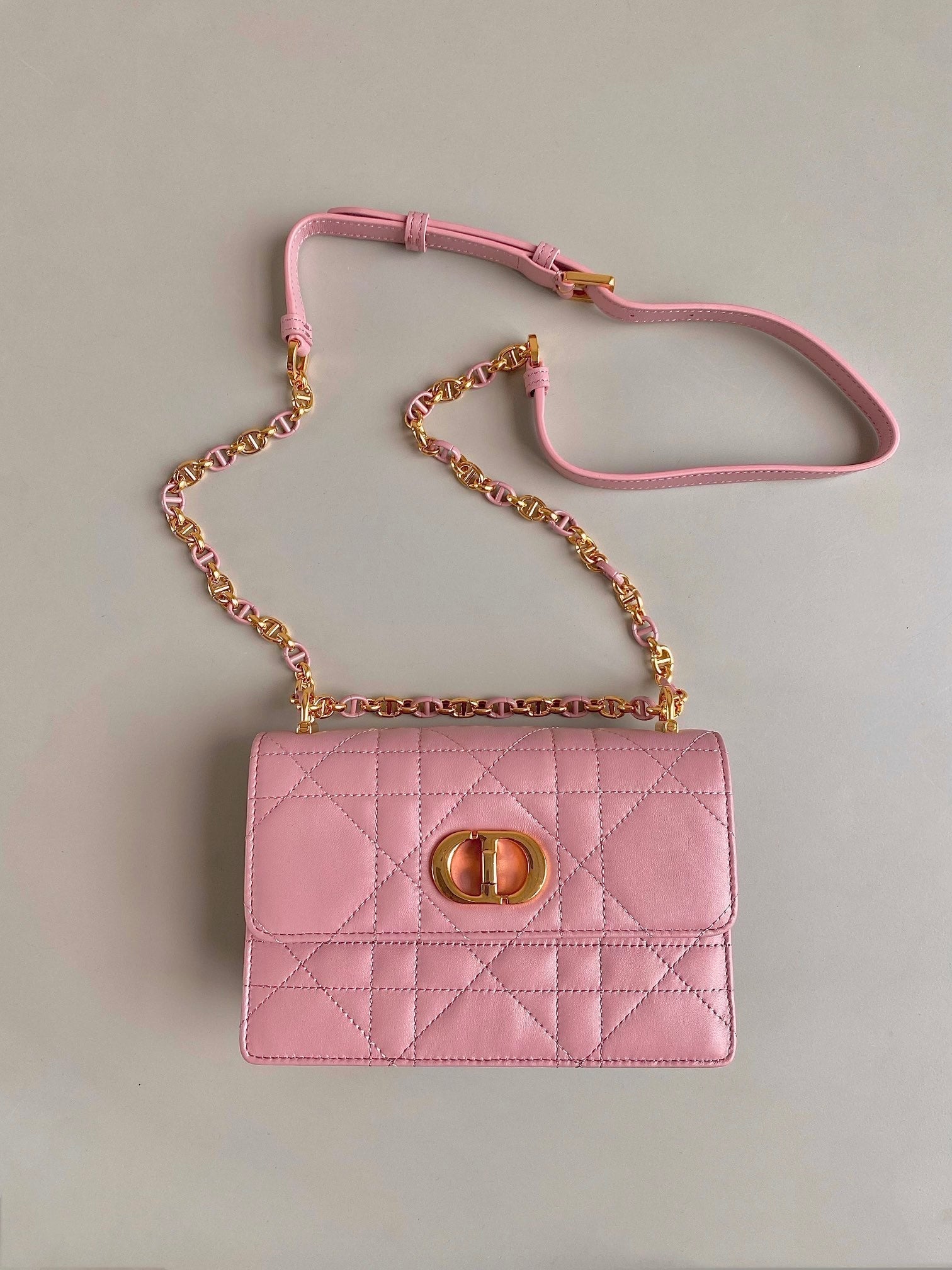 MISS CARO 17 CHAIN BAG IN HOT PINK LAMBSKIN
