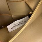 KLEINE 22-KASSETTE IN BEIGEM LAMMLEDER