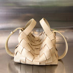 KLEINE 22-KASSETTE IN BEIGEM LAMMLEDER