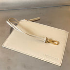 KLEINE 22-KASSETTE IN BEIGEM LAMMLEDER